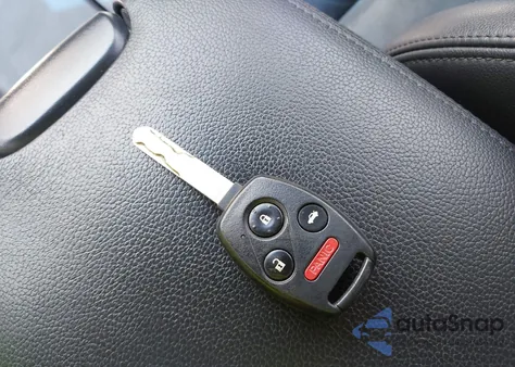 2010 Honda Accord 2.4 Ex-L из США, поврежденный, VIN 1HGCP2E86AA135451